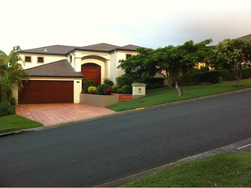 114 Armstrong Way, Highland Park QLD 4211