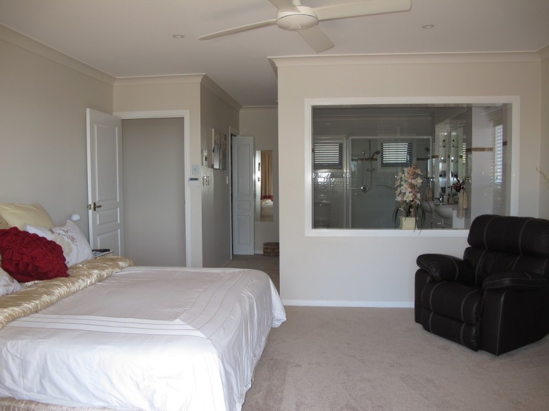 114 Armstrong Way, Highland Park QLD 4211