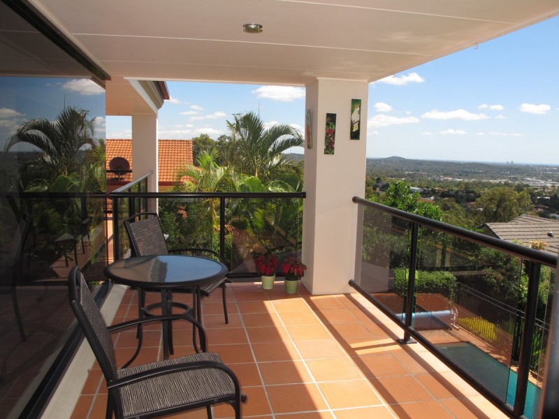 114 Armstrong Way, Highland Park QLD 4211