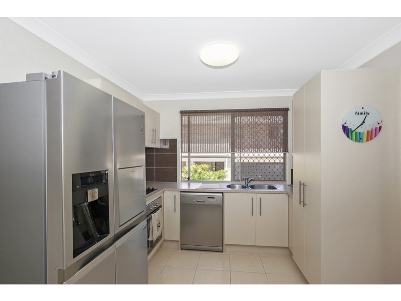 1/17A Debbie Way, Nerang QLD 4211