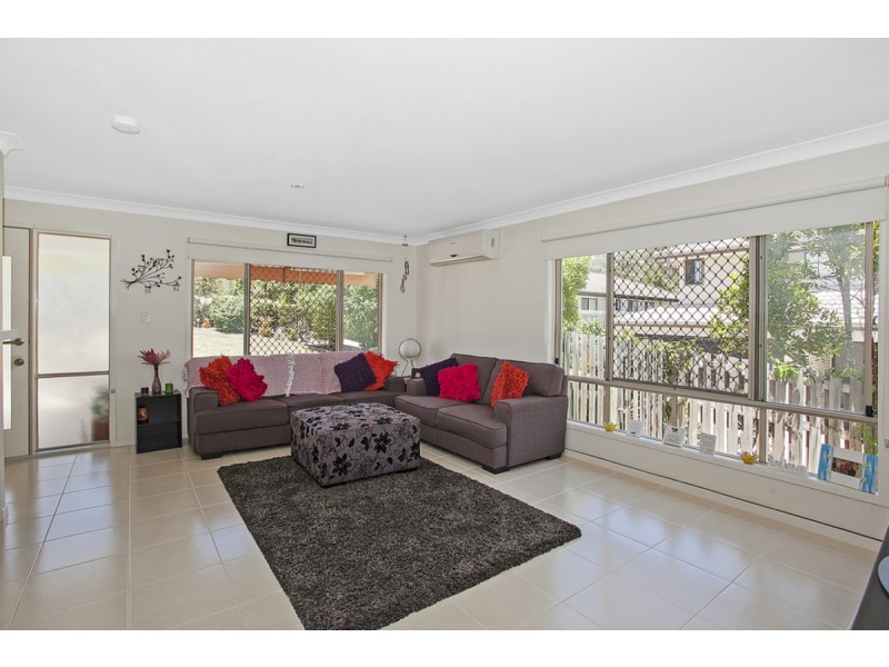 1/17A Debbie Way, Nerang QLD 4211
