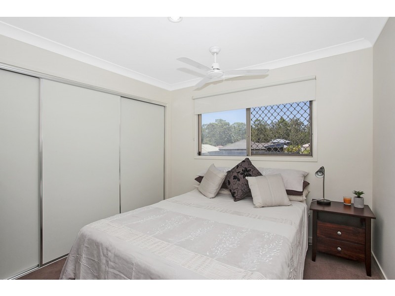 1/17A Debbie Way, Nerang QLD 4211