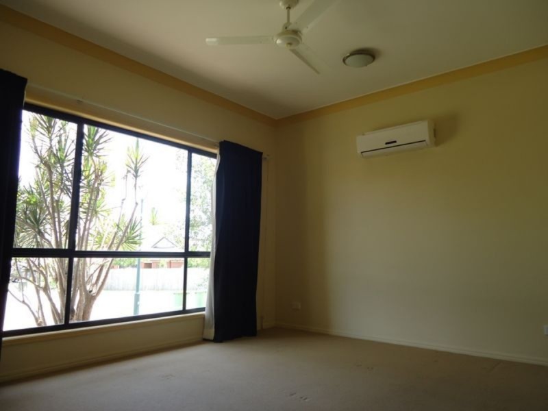 8 Bluetail Crescent, Upper Coomera QLD 4209