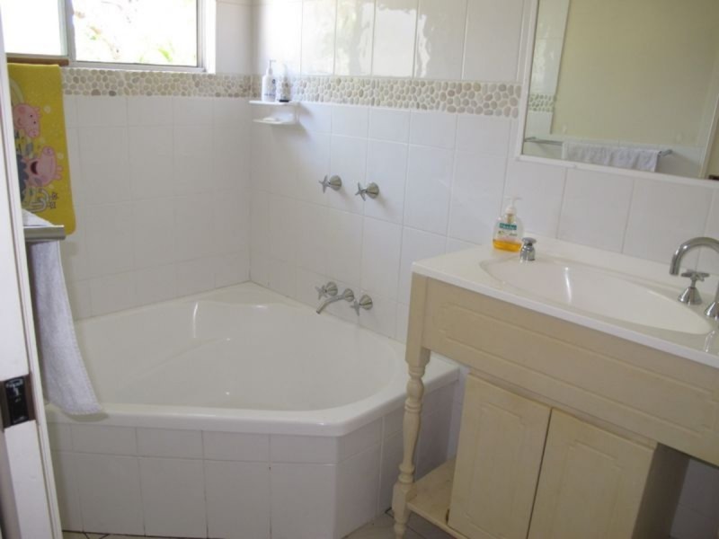 23 Patonga Street, Ashmore QLD 4214