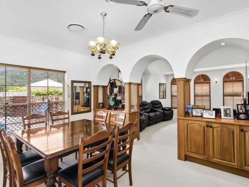 14 Rokeby Court, Nerang QLD 4211