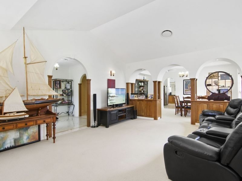 14 Rokeby Court, Nerang QLD 4211