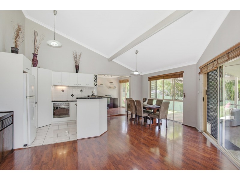 13 Avonbury Court, Carrara QLD 4211