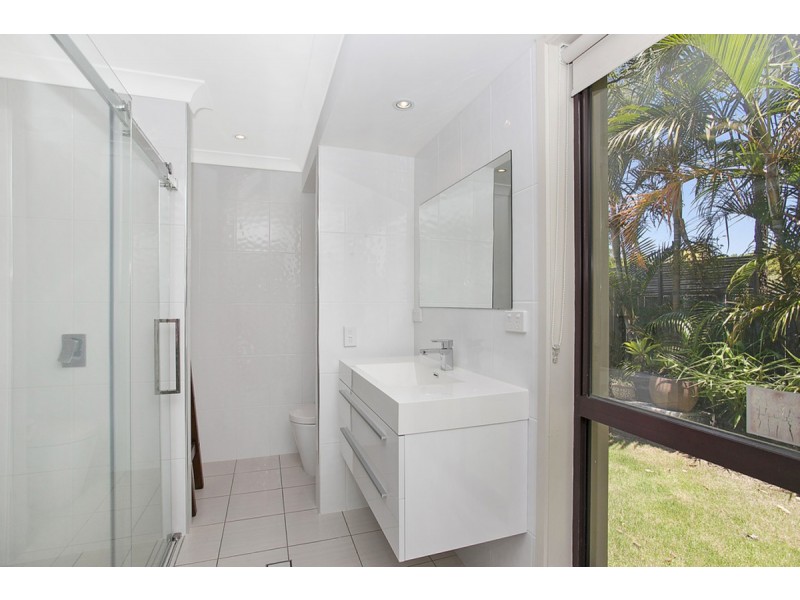 81 Alexander Drive, Highland Park QLD 4211