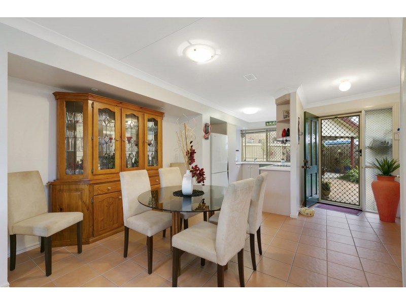 4/41 Beltana Way, Nerang QLD 4211