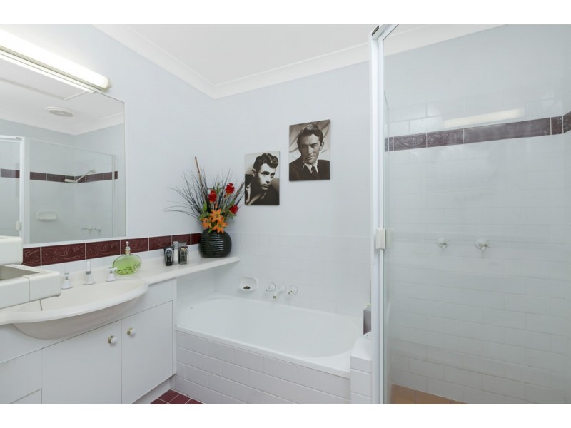 4/41 Beltana Way, Nerang QLD 4211