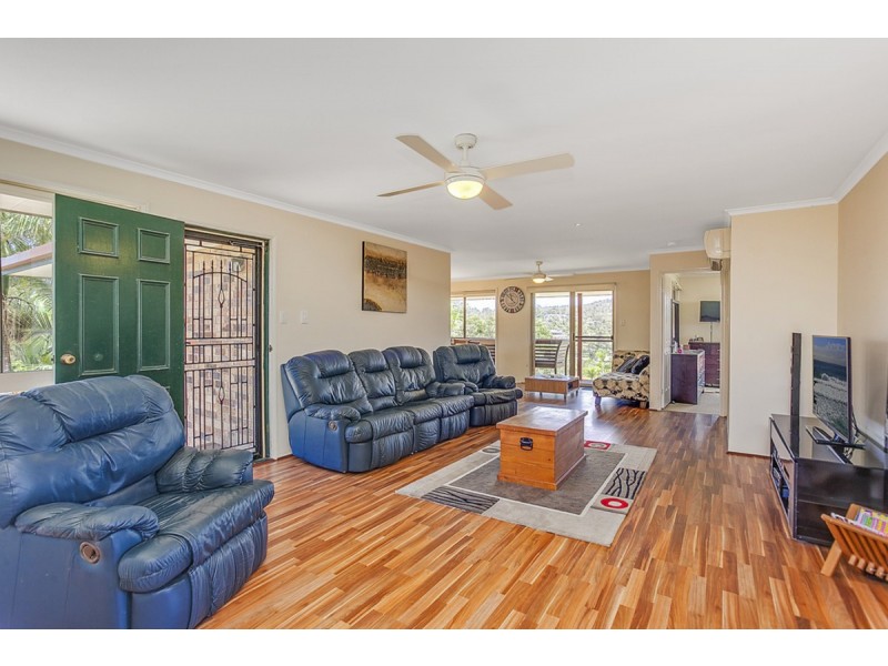 1 Sevenoaks Court, Worongary QLD 4213