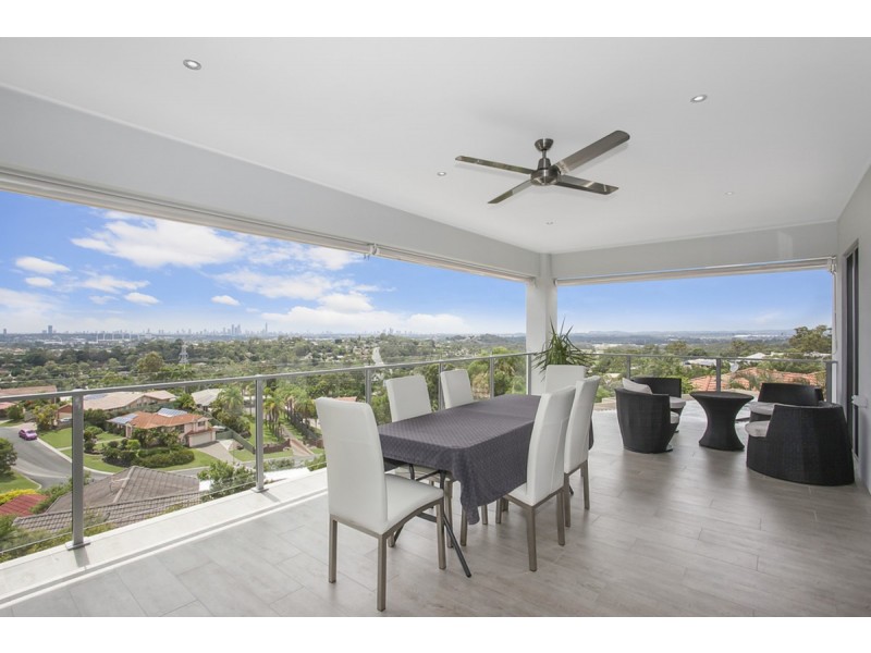 24 Ardrossan Place, Highland Park QLD 4211