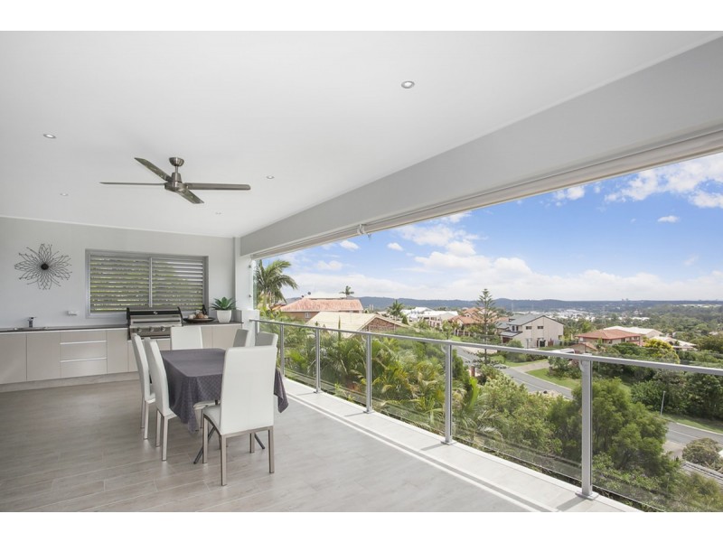 24 Ardrossan Place, Highland Park QLD 4211
