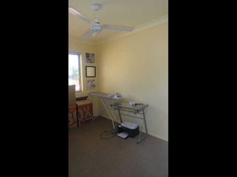 4/1A Mcleod Street, Highland Park QLD 4211