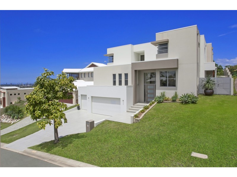 30 Tara Vista Boulevard, Highland Park QLD 4211