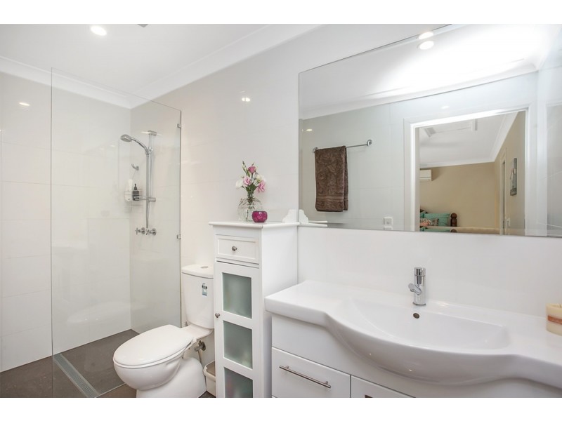 40 Michelmore Road, Carrara QLD 4211
