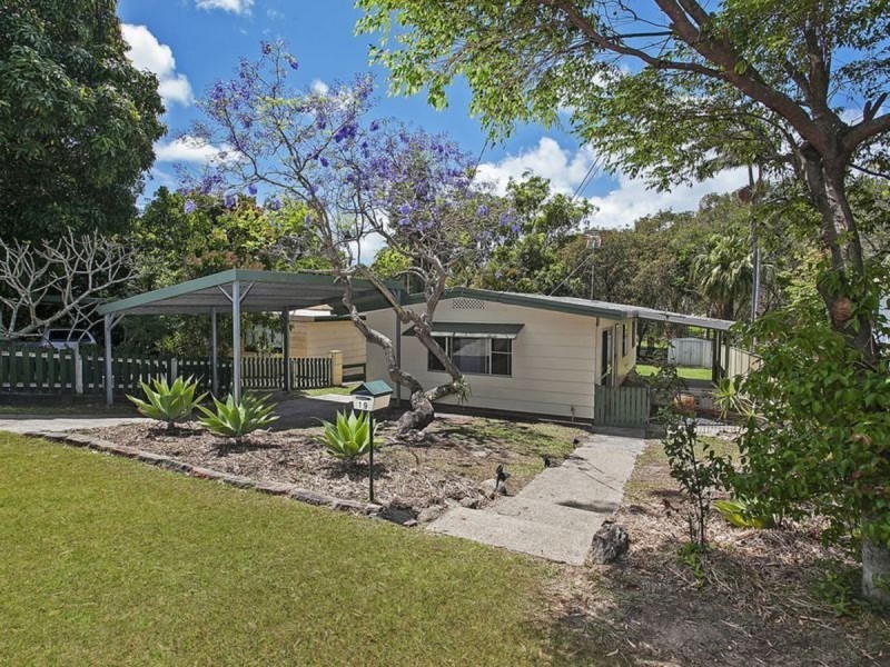 19 Moora Street, Ashmore QLD 4214