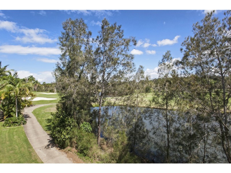 149/64 Palm Meadows Drive, Carrara QLD 4211