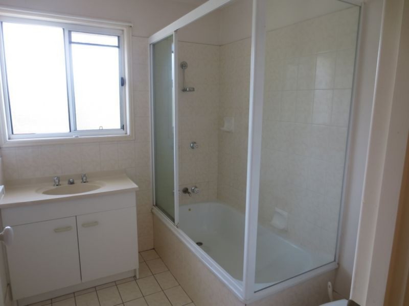 72/125 Pappas Way, Carrara QLD 4211