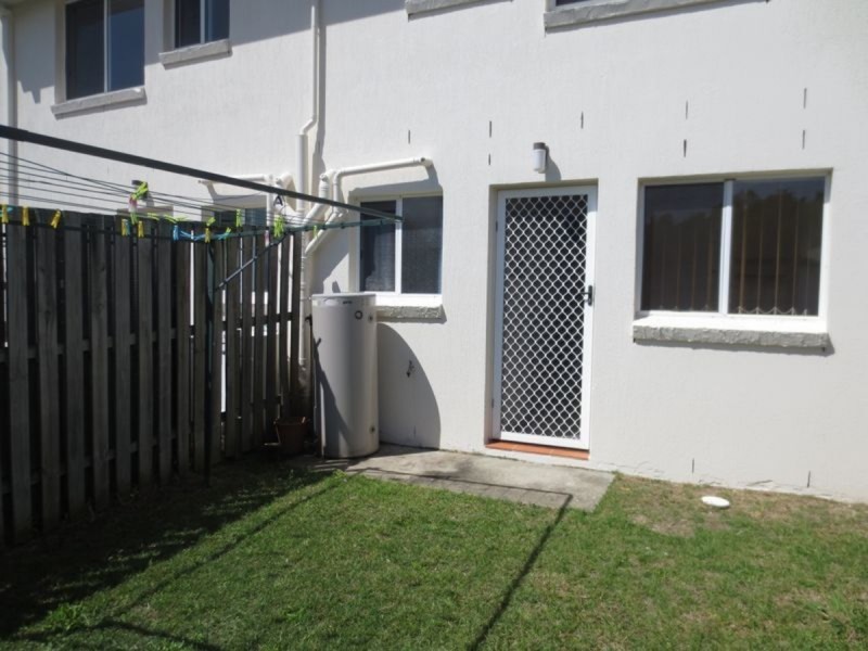 72/125 Pappas Way, Carrara QLD 4211