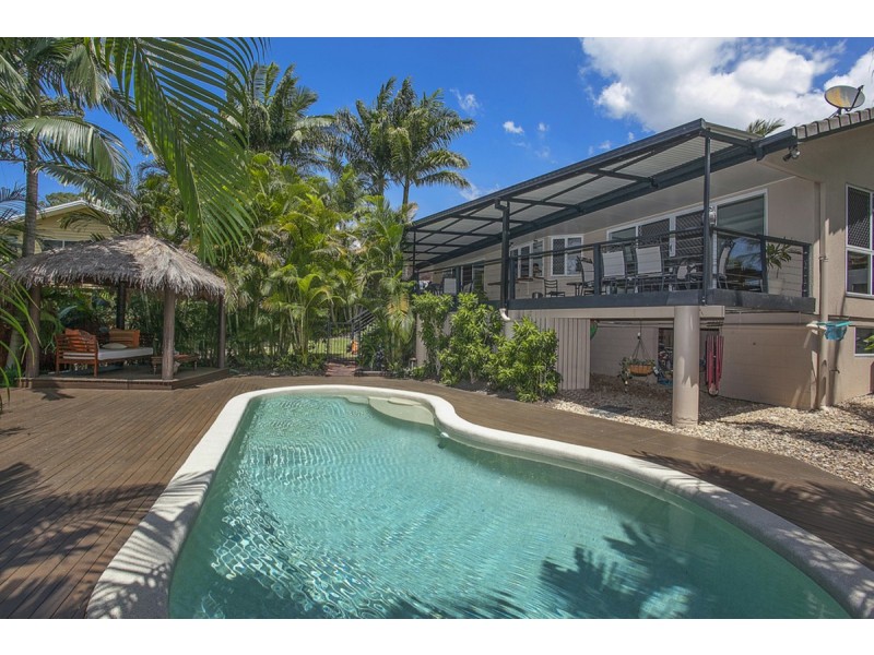 31 Woolmere Street, Carrara QLD 4211