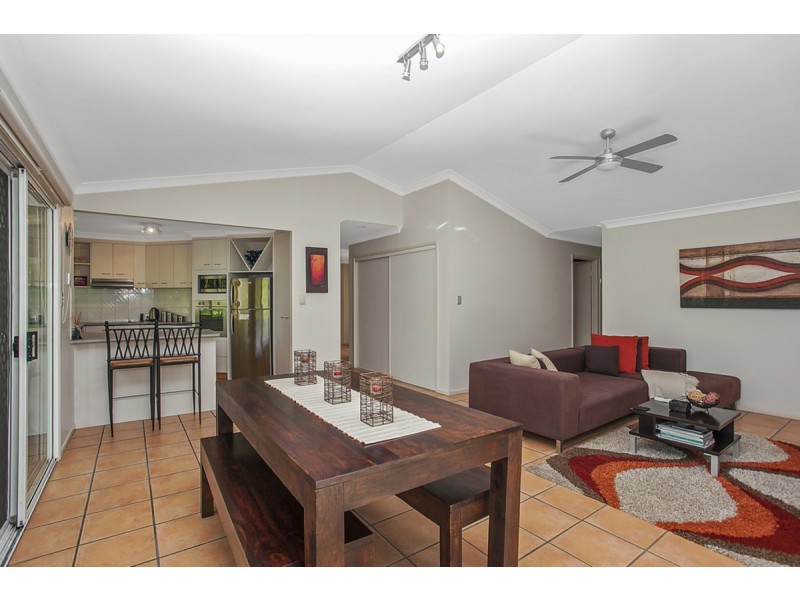 31 Woolmere Street, Carrara QLD 4211