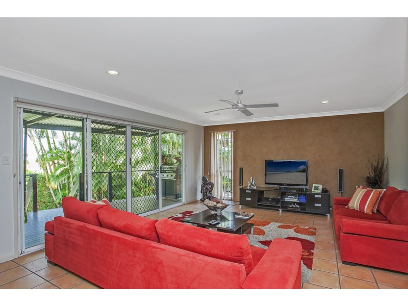 31 Woolmere Street, Carrara QLD 4211