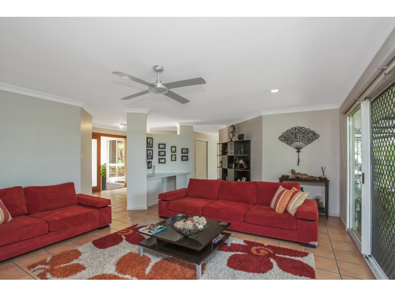 31 Woolmere Street, Carrara QLD 4211