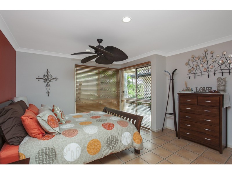 31 Woolmere Street, Carrara QLD 4211