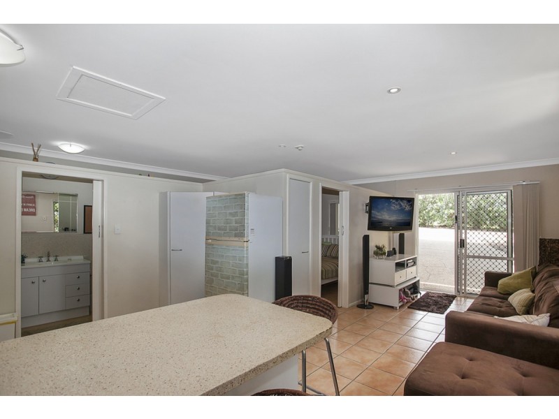 31 Woolmere Street, Carrara QLD 4211