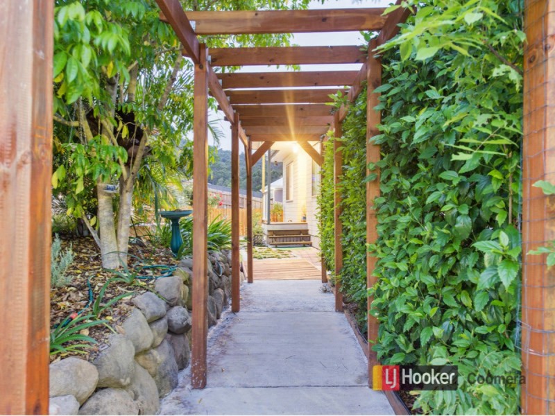 31 Peter Mills Drive, Gilston QLD 4211