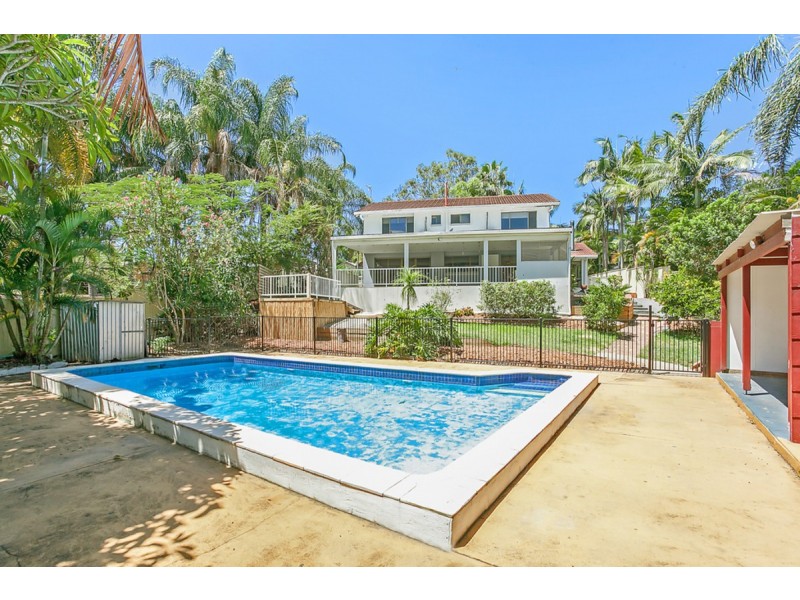13 Bartlett Avenue, Nerang QLD 4211