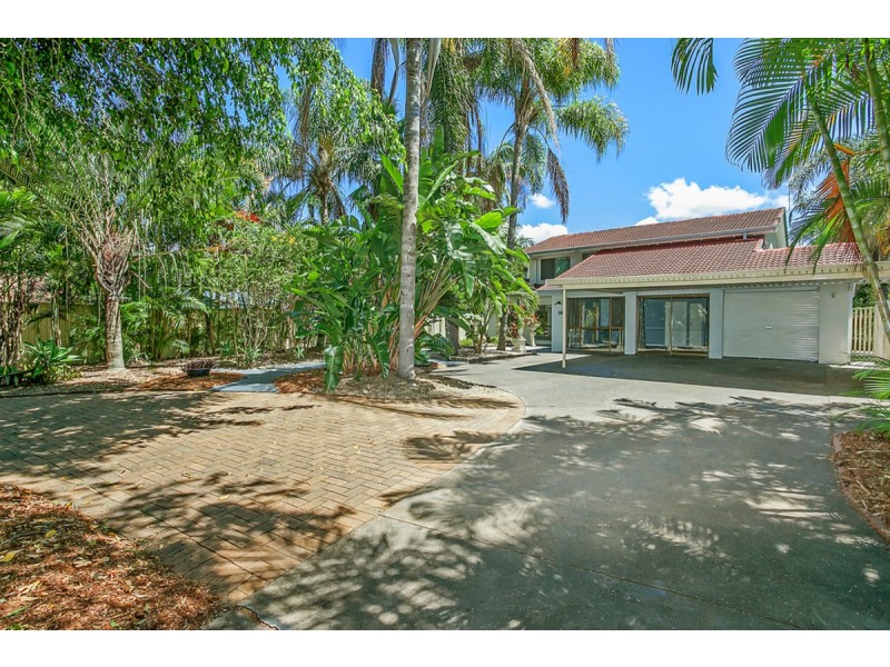 13 Bartlett Avenue, Nerang QLD 4211