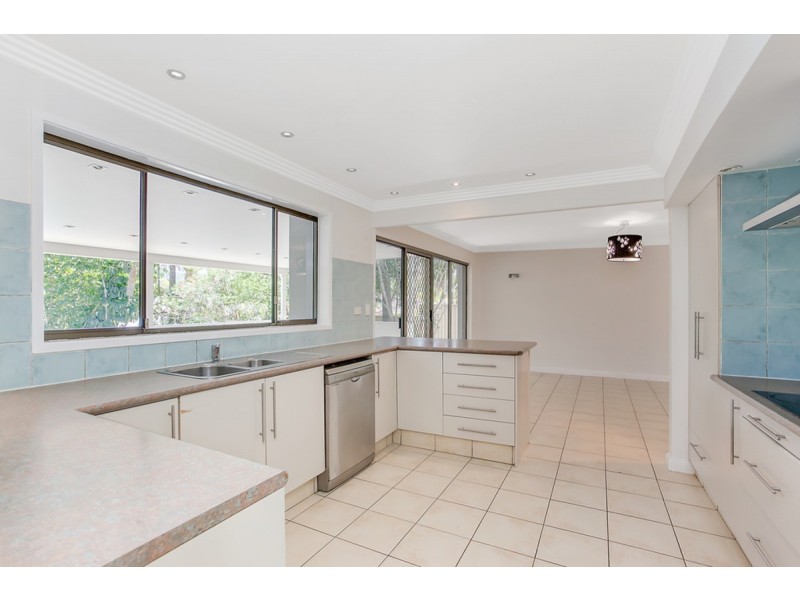 13 Bartlett Avenue, Nerang QLD 4211