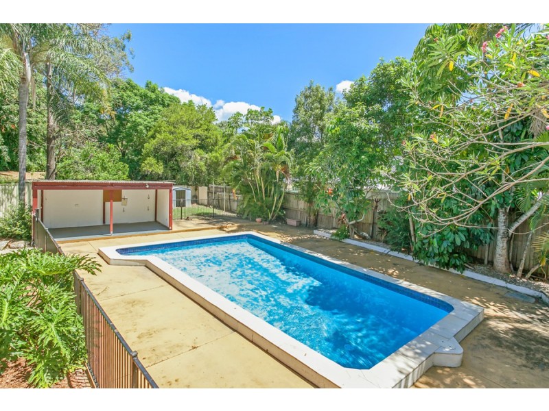 13 Bartlett Avenue, Nerang QLD 4211