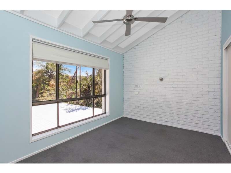 13 Bartlett Avenue, Nerang QLD 4211