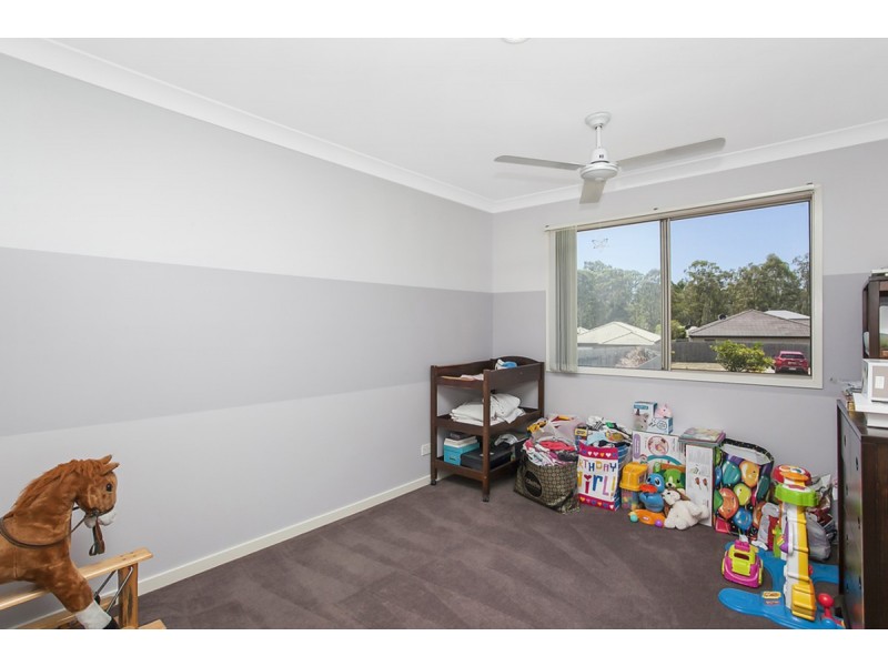 2/17B Debbie Way, Nerang QLD 4211