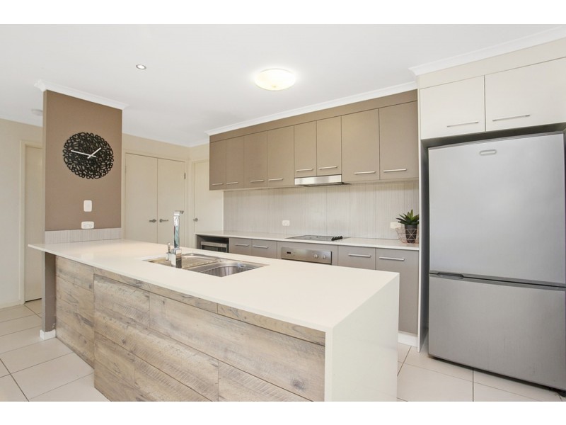 28 Kelsey Circuit, Nerang QLD 4211