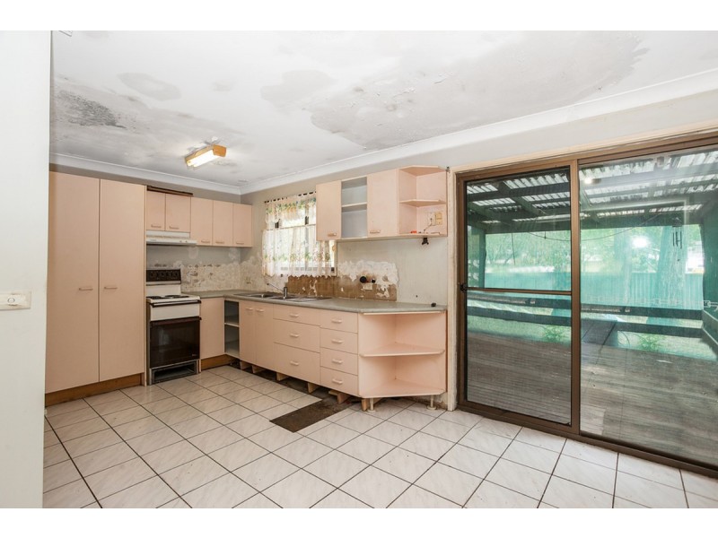 8 Jerrawa Street, Nerang QLD 4211