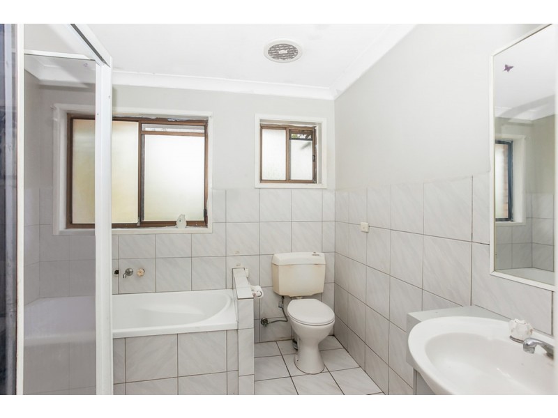 8 Jerrawa Street, Nerang QLD 4211