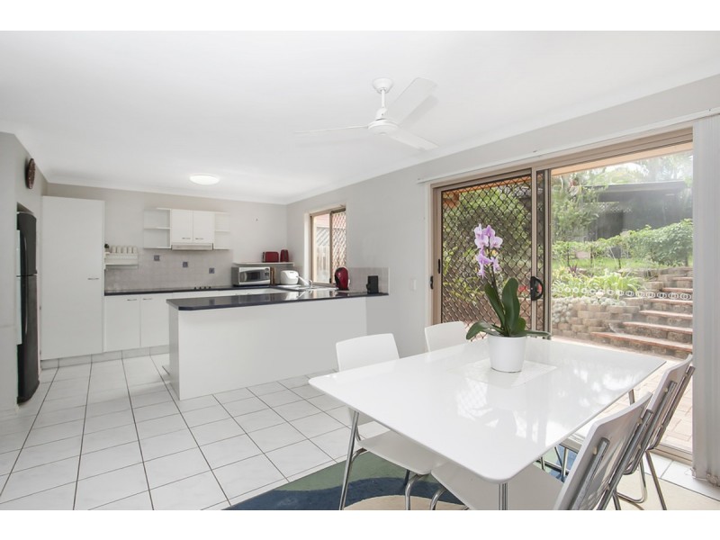 2/61 Riverpark Drive, Nerang QLD 4211