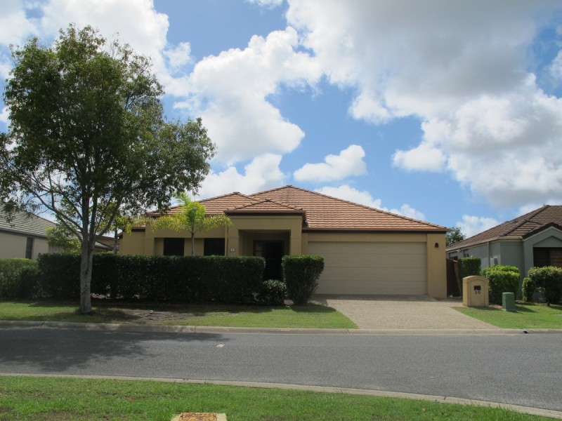 10 Rhiannon Drive, Ashmore QLD 4214