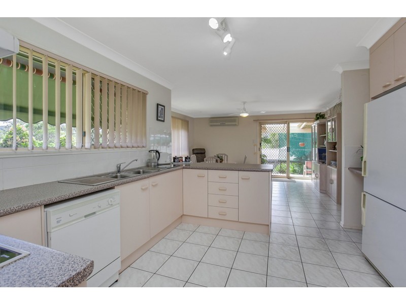 2 Strauss Court, Nerang QLD 4211
