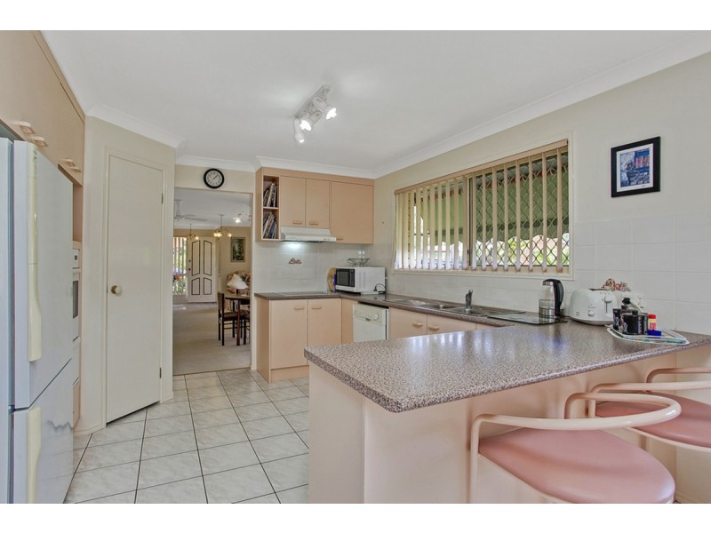 2 Strauss Court, Nerang QLD 4211