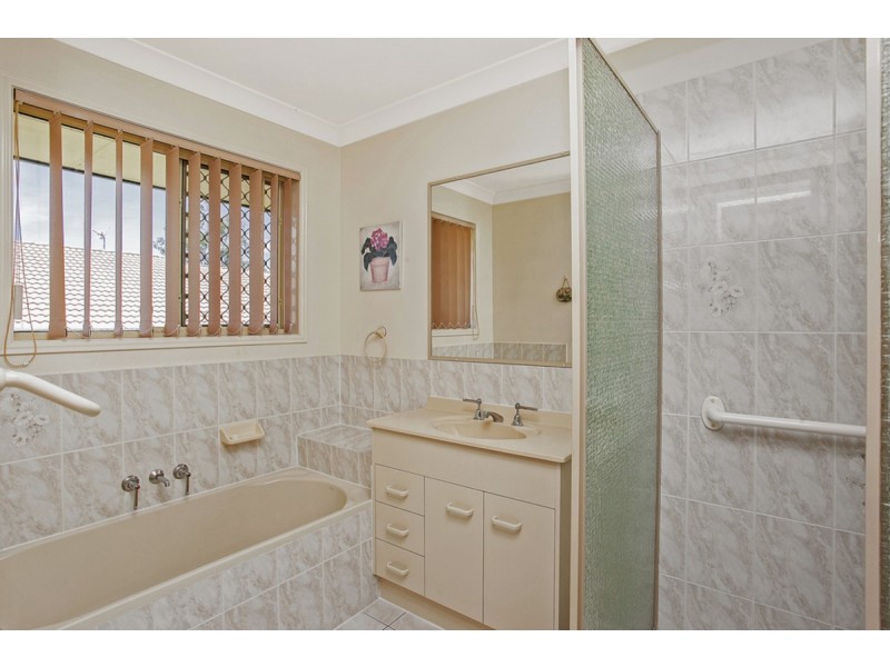 2 Strauss Court, Nerang QLD 4211