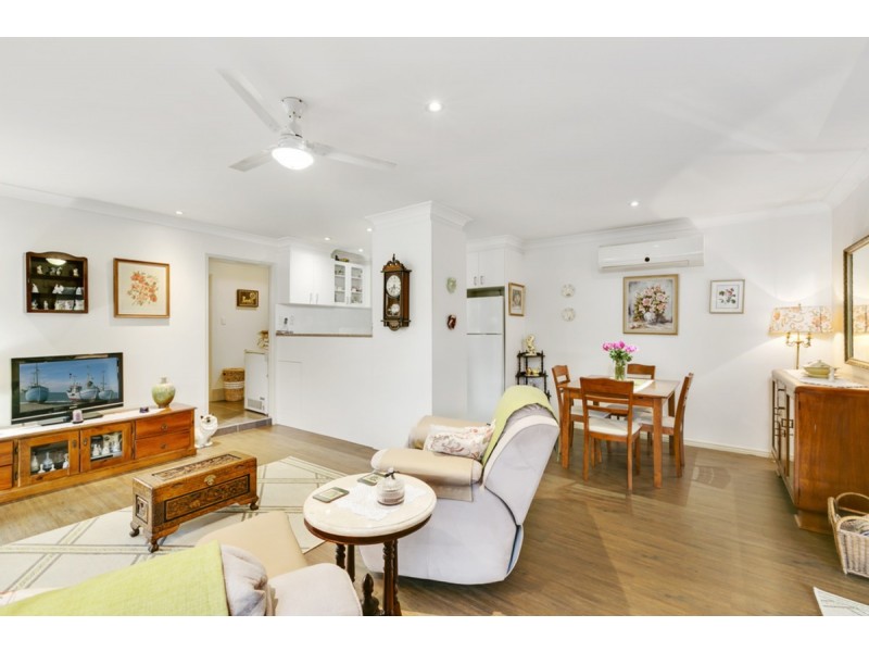 41 Mountain View Crest, Mount Nathan QLD 4211