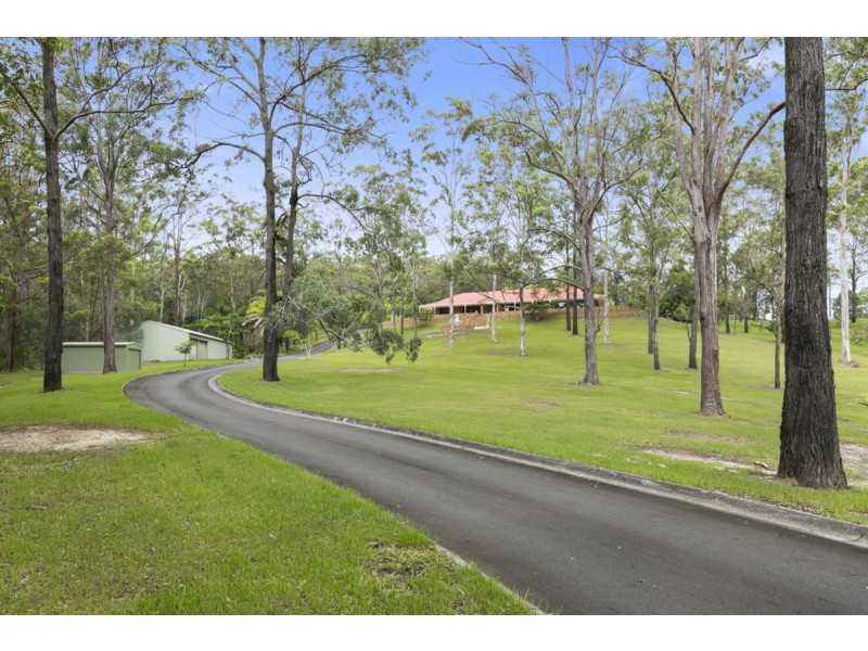 14 Thendara Drive, Mount Nathan QLD 4211