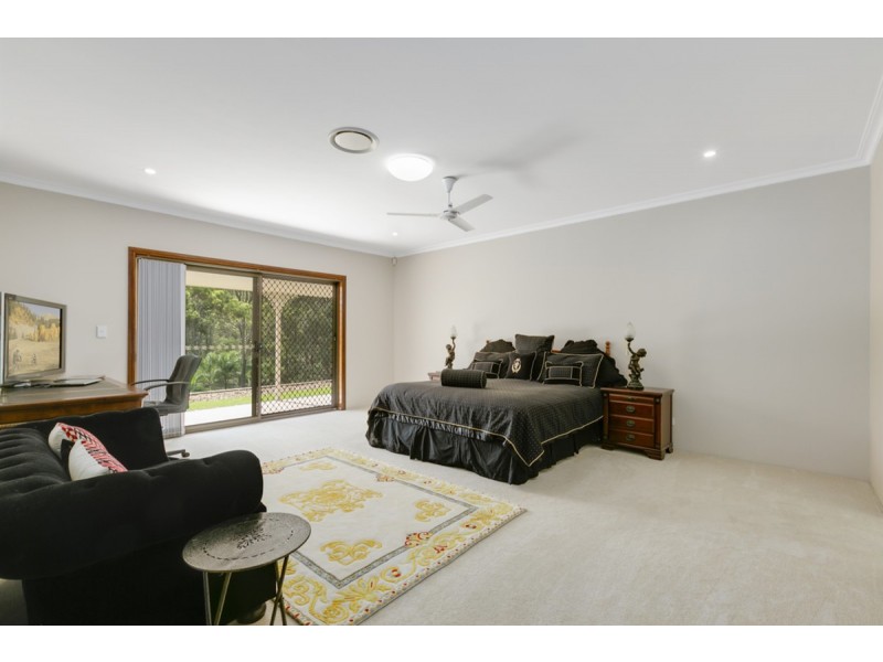 14 Thendara Drive, Mount Nathan QLD 4211