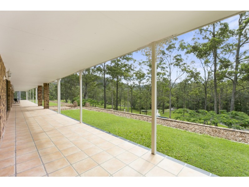 14 Thendara Drive, Mount Nathan QLD 4211