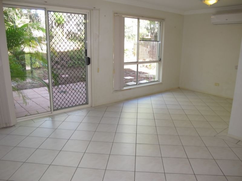 71/102 Alexander Drive, Highland Park QLD 4211